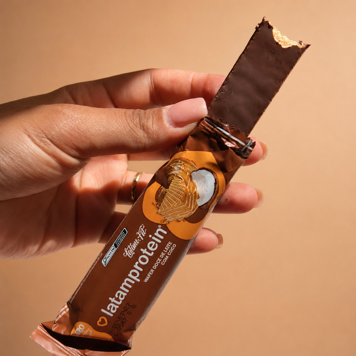 Wafer doce de leite com coco coberto com Chocolate 300g