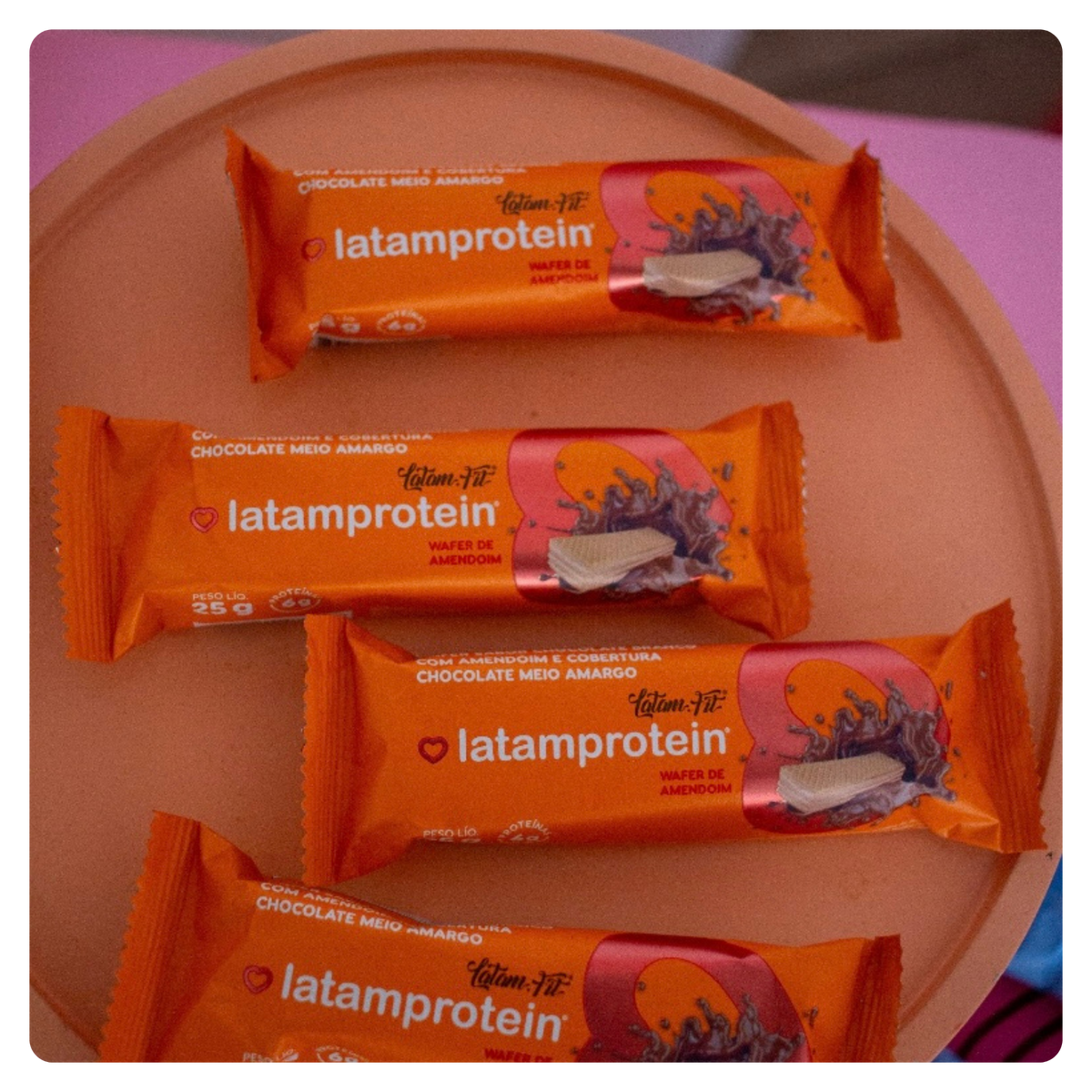 Wafer Amendoim + Proteína Coberto de Chocolate 50g
