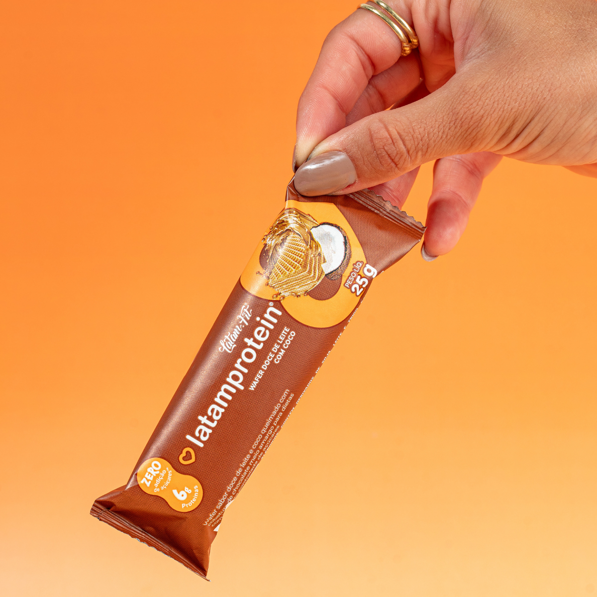Wafer Doce de Leite com coco e Proteína Coberto de Chocolate 50g